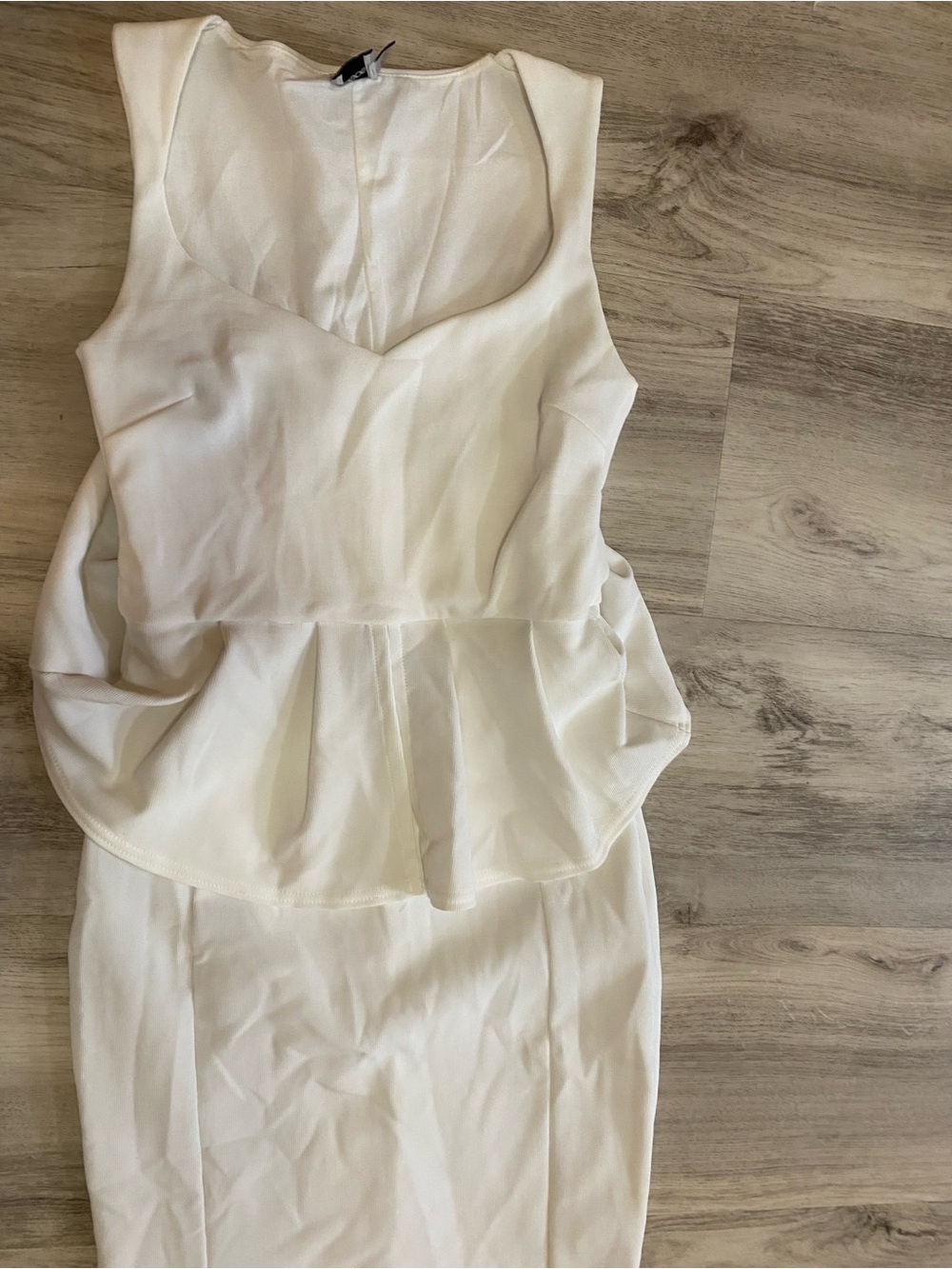 ASOS Sleeveless White Peplum Midi Dress - Picture 8 of 11
